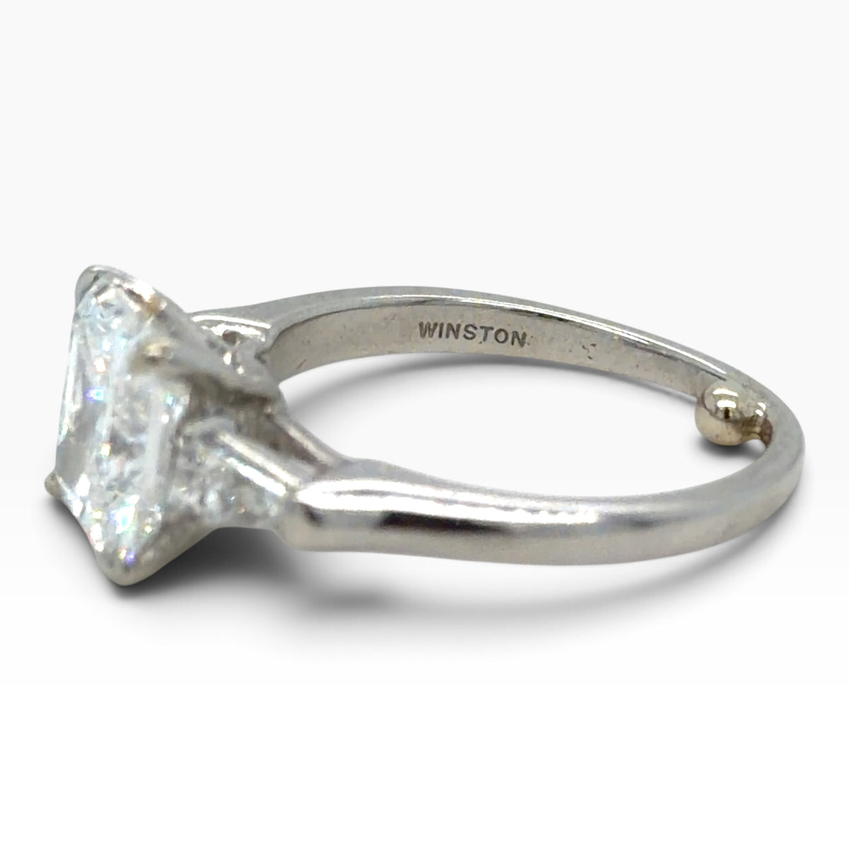 Vintage Harry Winston 2.14ct Radiant-Cut Diamond Ring GIA Certified DVS1
