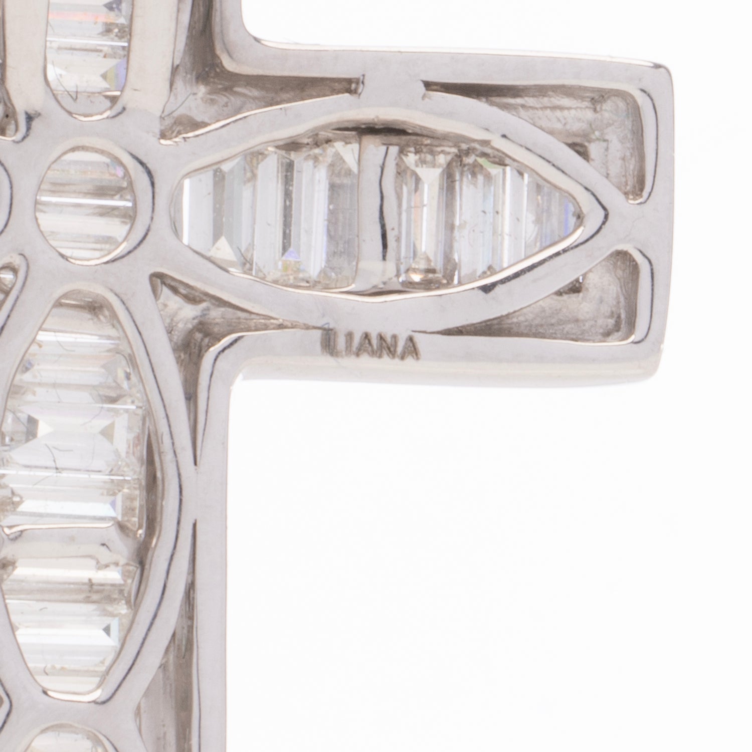 18ct White Gold Diamond Cross Pendant - Wildsmith Jewellery