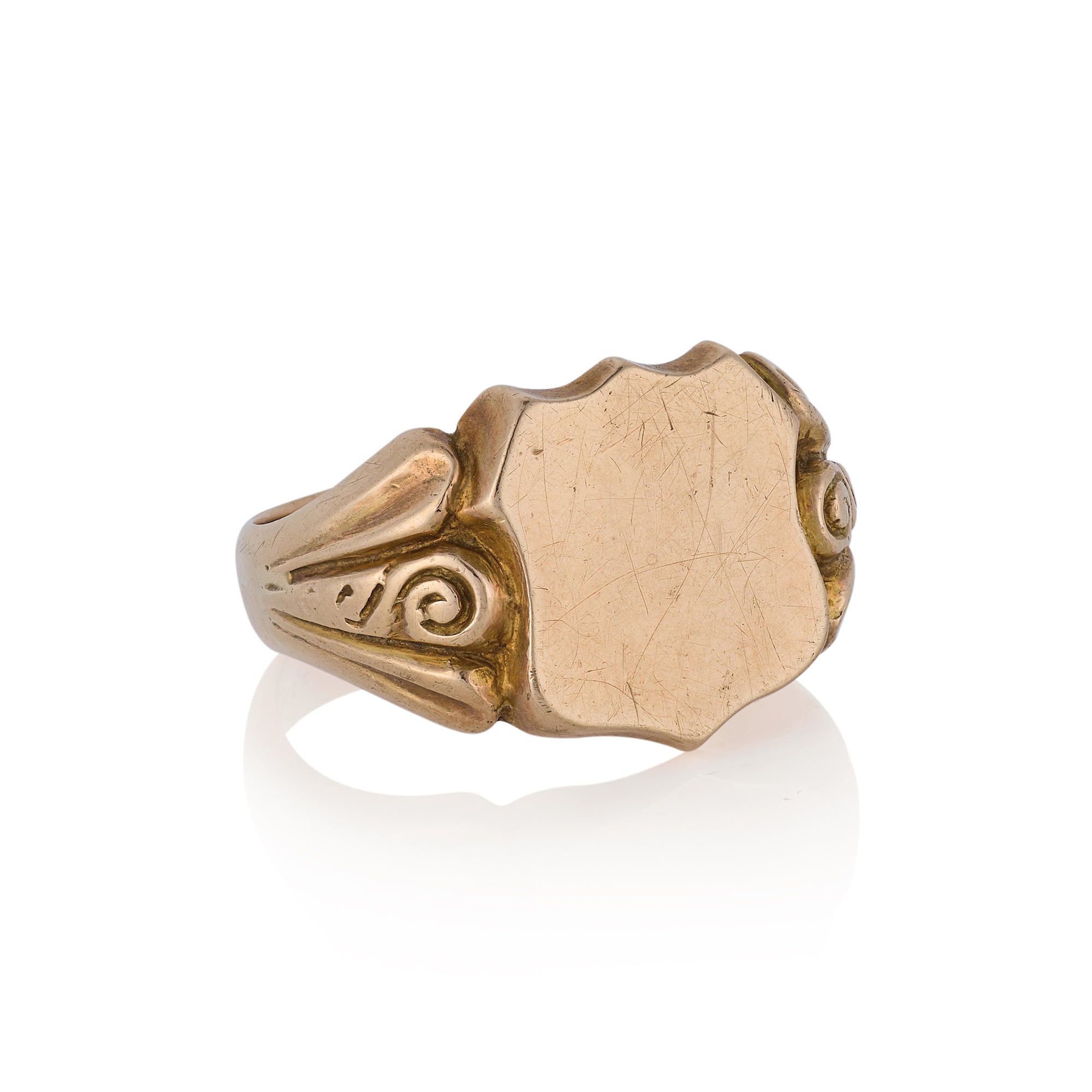 9ct Gold Shield Signet Ring from 1910 - Wildsmith Jewellery