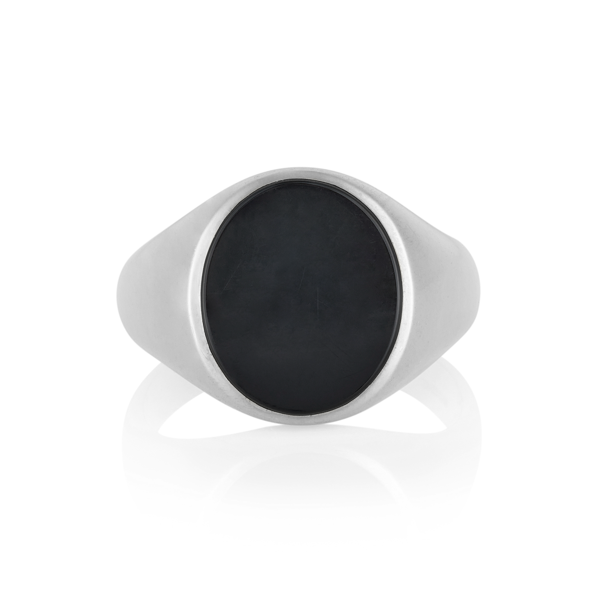 17 x 13mm Onyx Oxford Oval Signet Ring - Wildsmith Jewellery