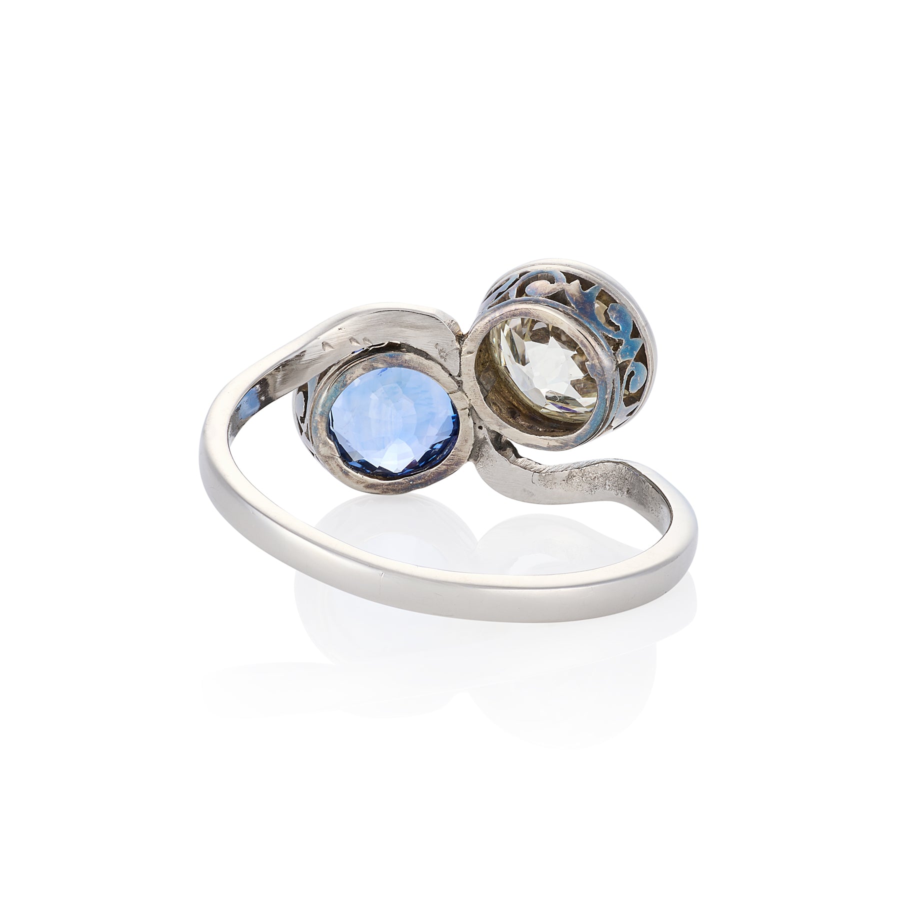 1920's Toi et Moi Old Cut Diamond & Sapphire Ring