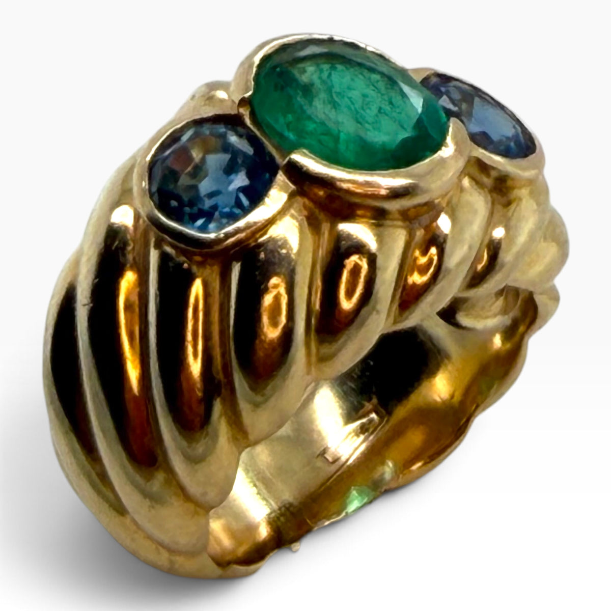Vintage Emerald & Sapphire Chunky 18ct Gold Ring