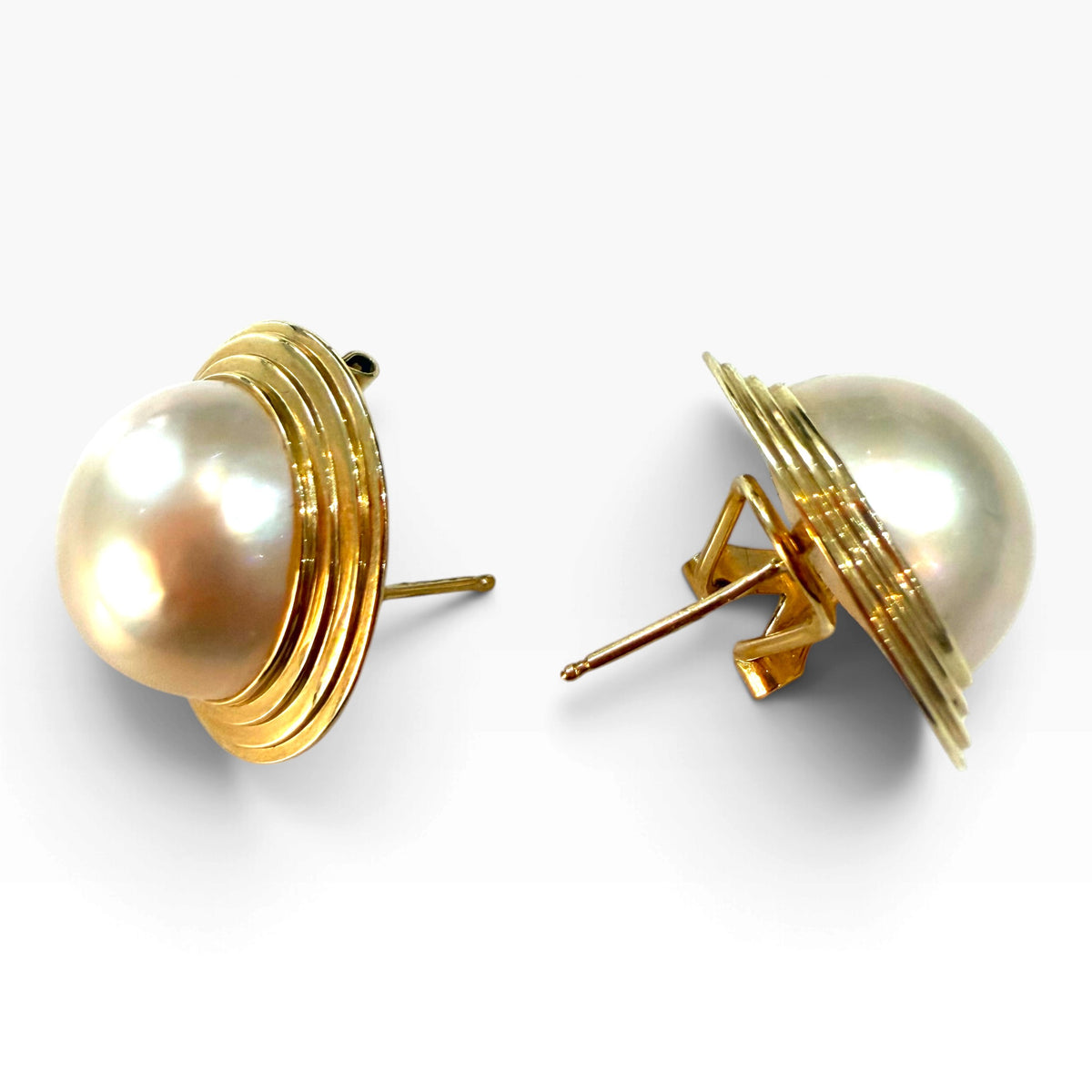 Vintage 14ct Gold & Mabé Pearl Earrings