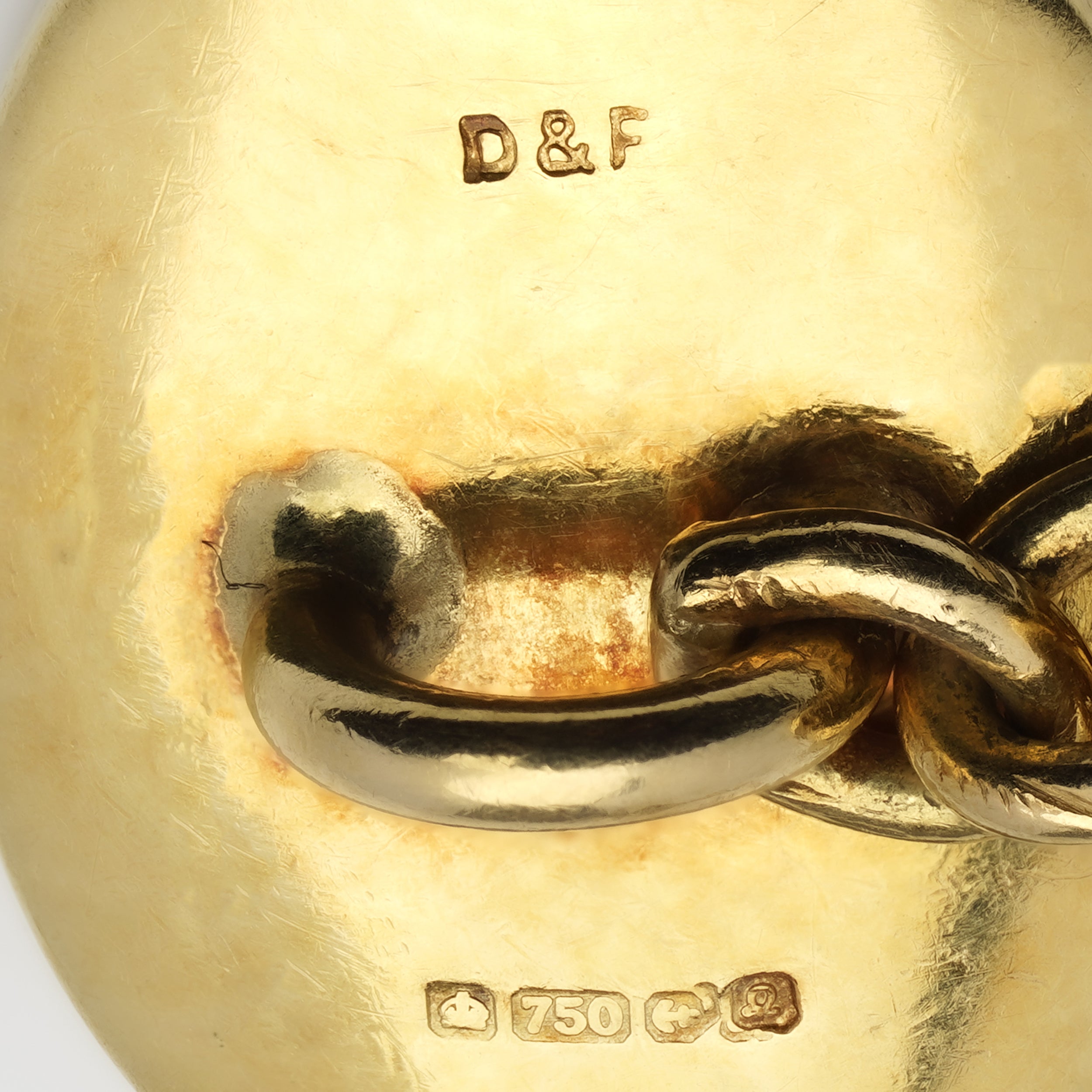 18ct Gold Onyx & Mother of Pearl Cufflinks by Deakin & Francis - Wildsmith Jewellery