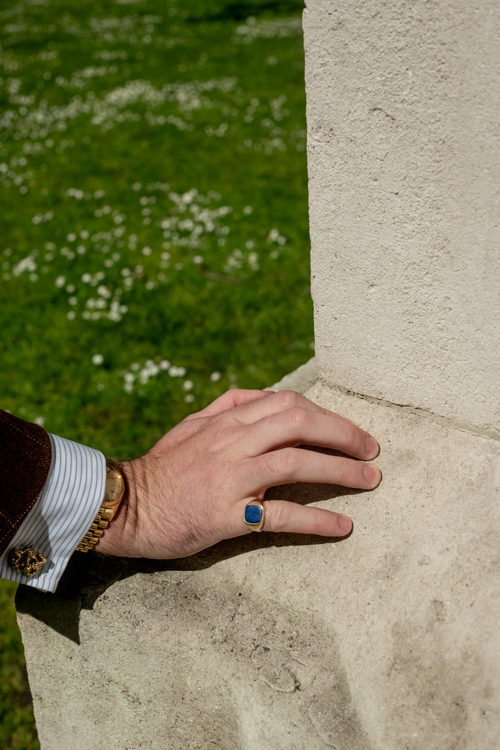 18ct Lapis Lazuli Signet Ring - Wildsmith Jewellery