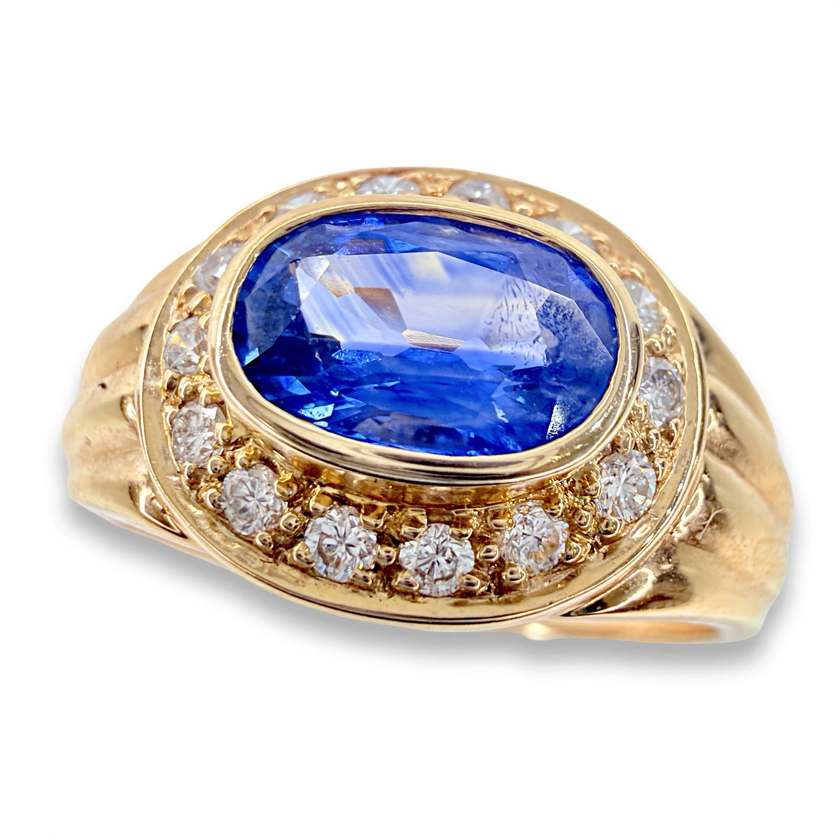Vintage 18ct Gold Sapphire & Diamond Cluster Ring