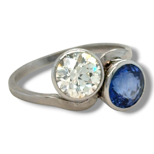 1920's Toi et Moi Old Cut Diamond & Sapphire Ring