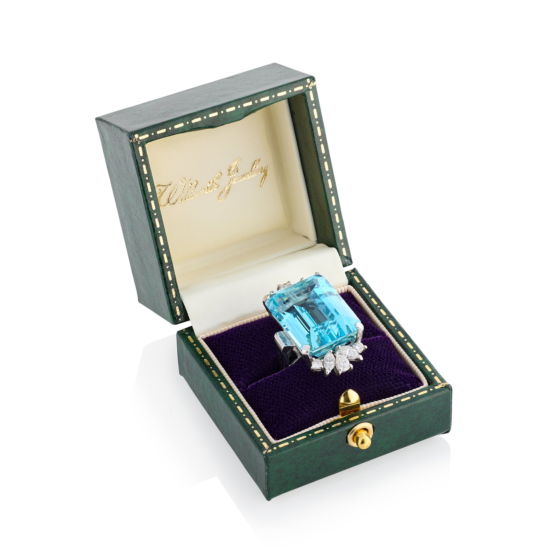 25.54ct Aquamarine and Diamond Ring