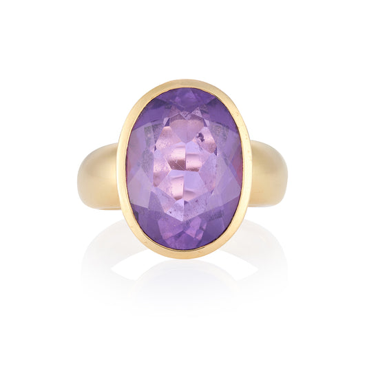 18ct Gold & Amethyst Ring