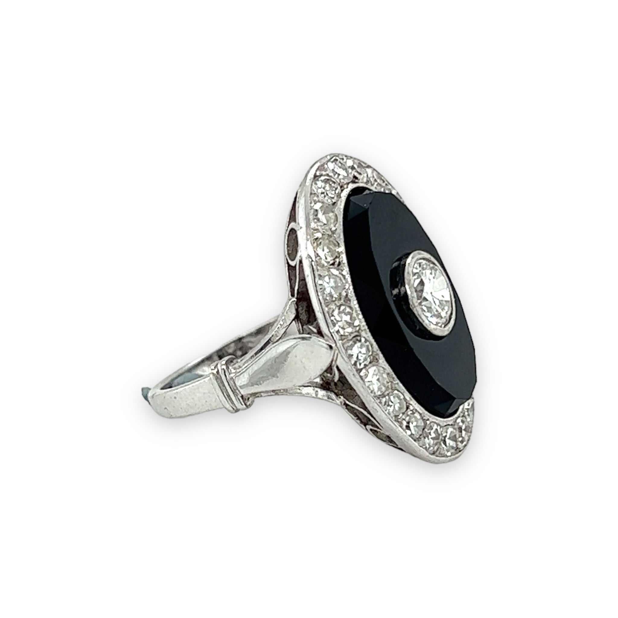 Onyx hot sale halo ring