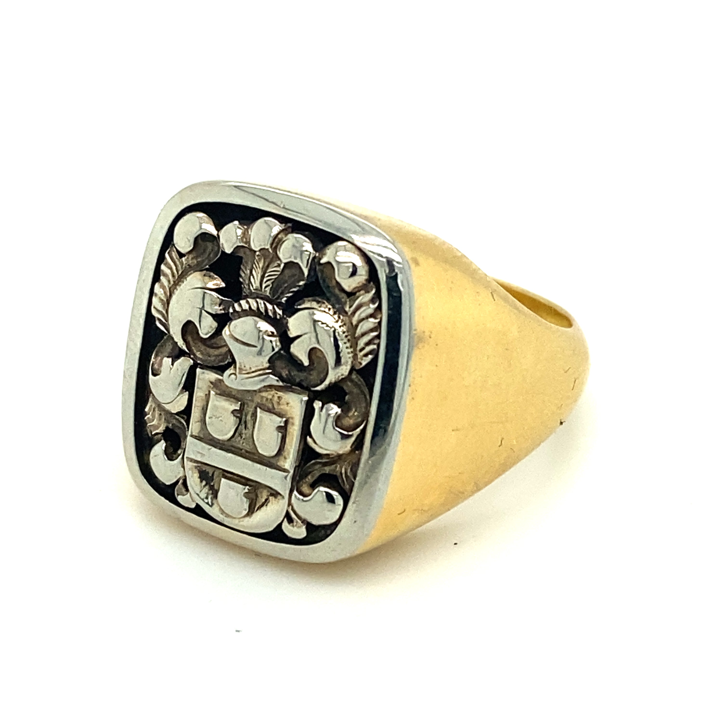 Vintage Signet Ring with Coat of Arms, 34.8g - Wildsmith Jewellery Rings